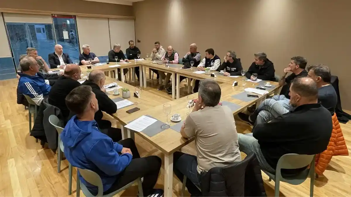 ADUES Sport pone primera y lanza los torneos para la temporada 2026